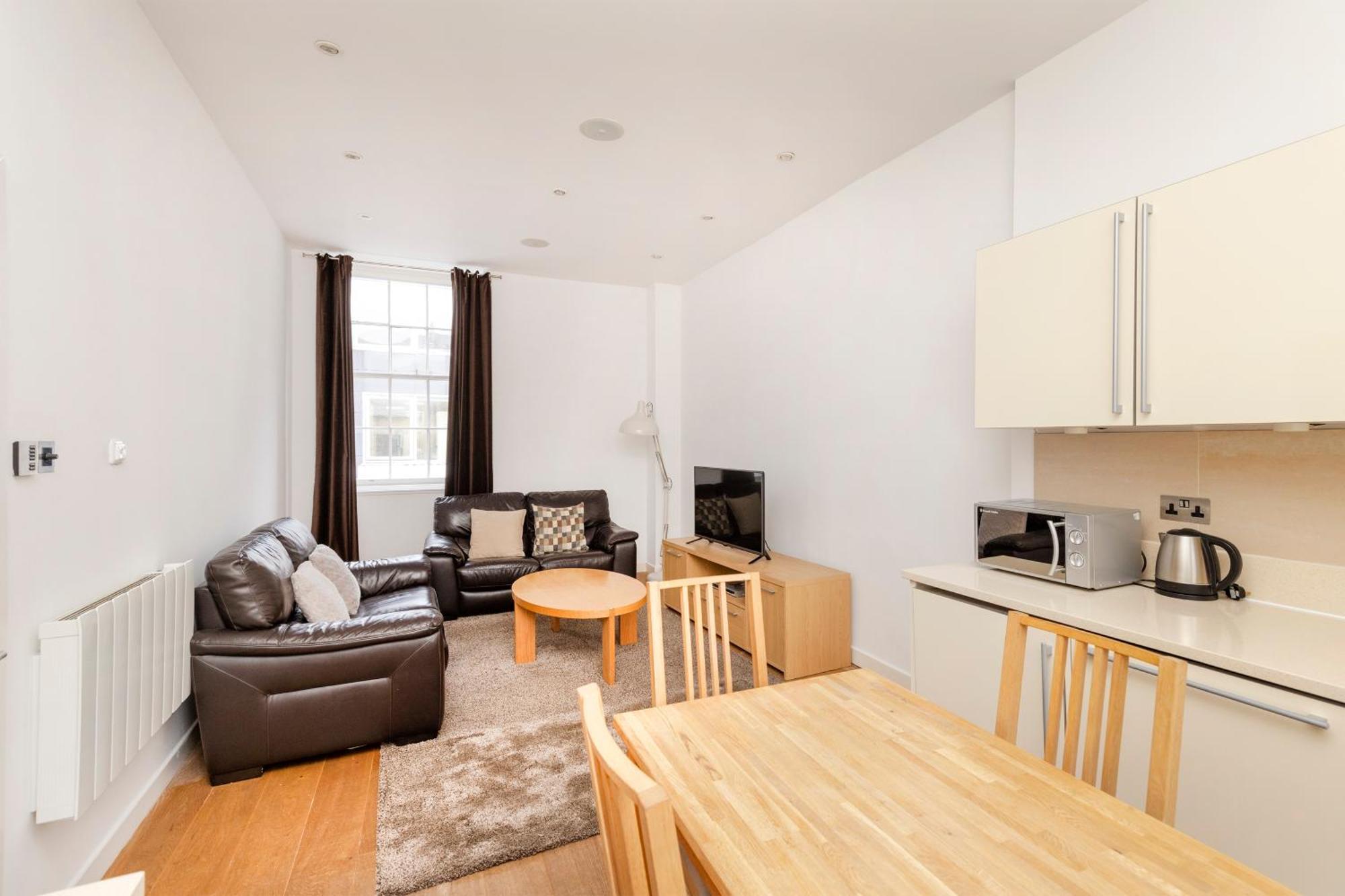 Ferienwohnung Joivy Superb Flats In The Heart Of EDI Exterior foto