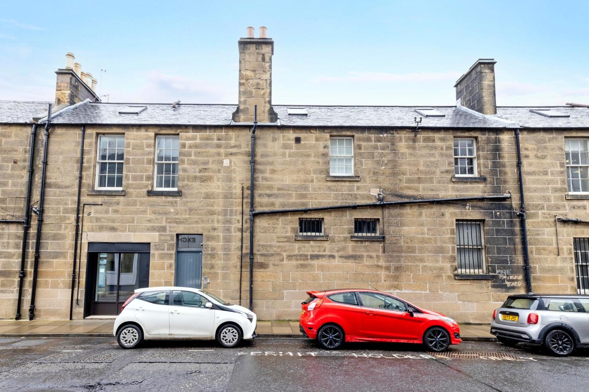 Ferienwohnung Joivy Superb Flats In The Heart Of EDI Exterior foto